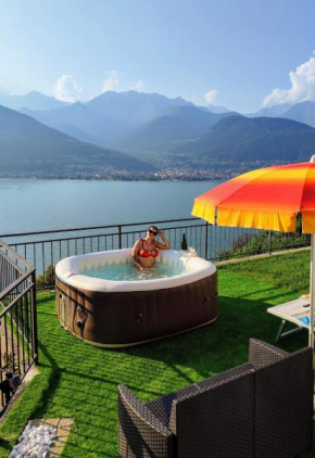 LAGUNA BLU - Villa da sogno con idromassaggio panoramico sul Lago di Como Colico